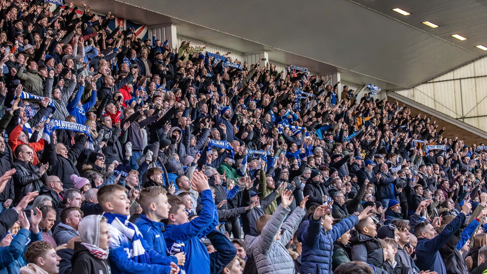 Gills Fans Rainham End