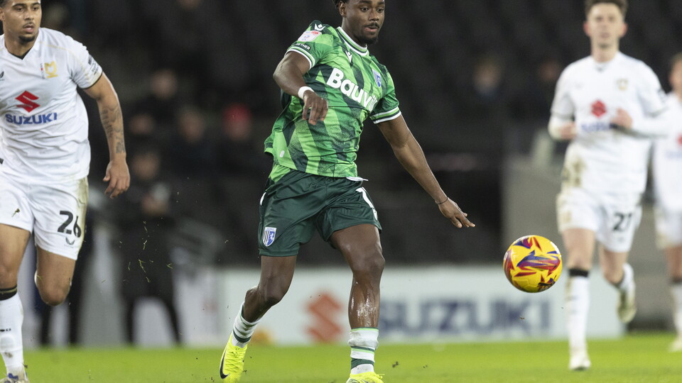 Aaron Rowe - MK Dons